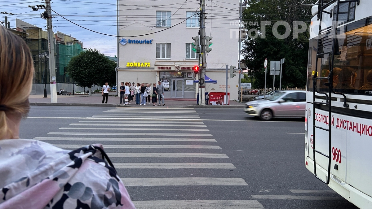 Верховный Суд изменил трактовку правил: теперь водителям грозят штрафы за неверную оценку действий пешехода