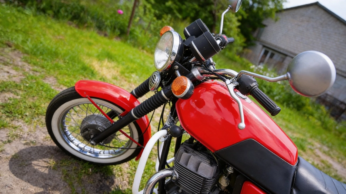 Jawa 350 против «Иж Планеты-5»: почему владельцы двух легенд спорят до хрипоты
