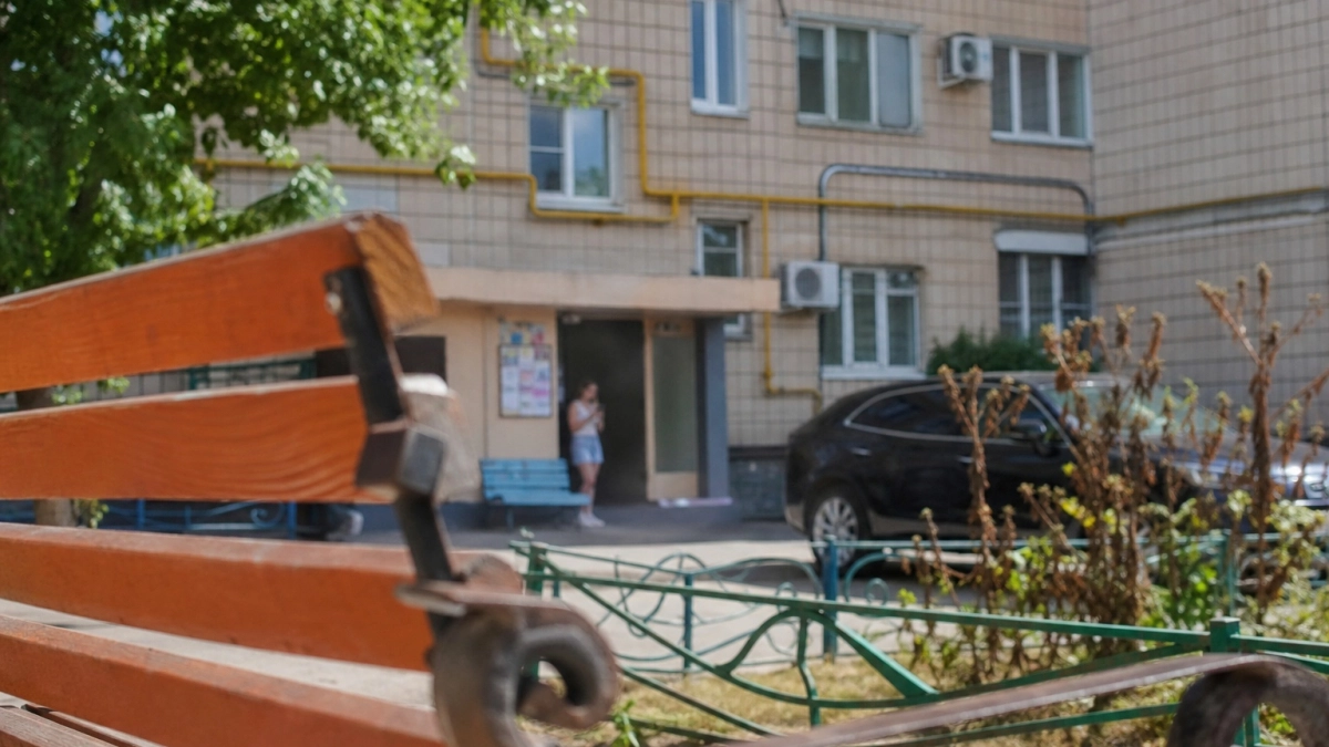 В доме на улице Гайдара в Дзержинске одновременно проходят два собрания жильцов