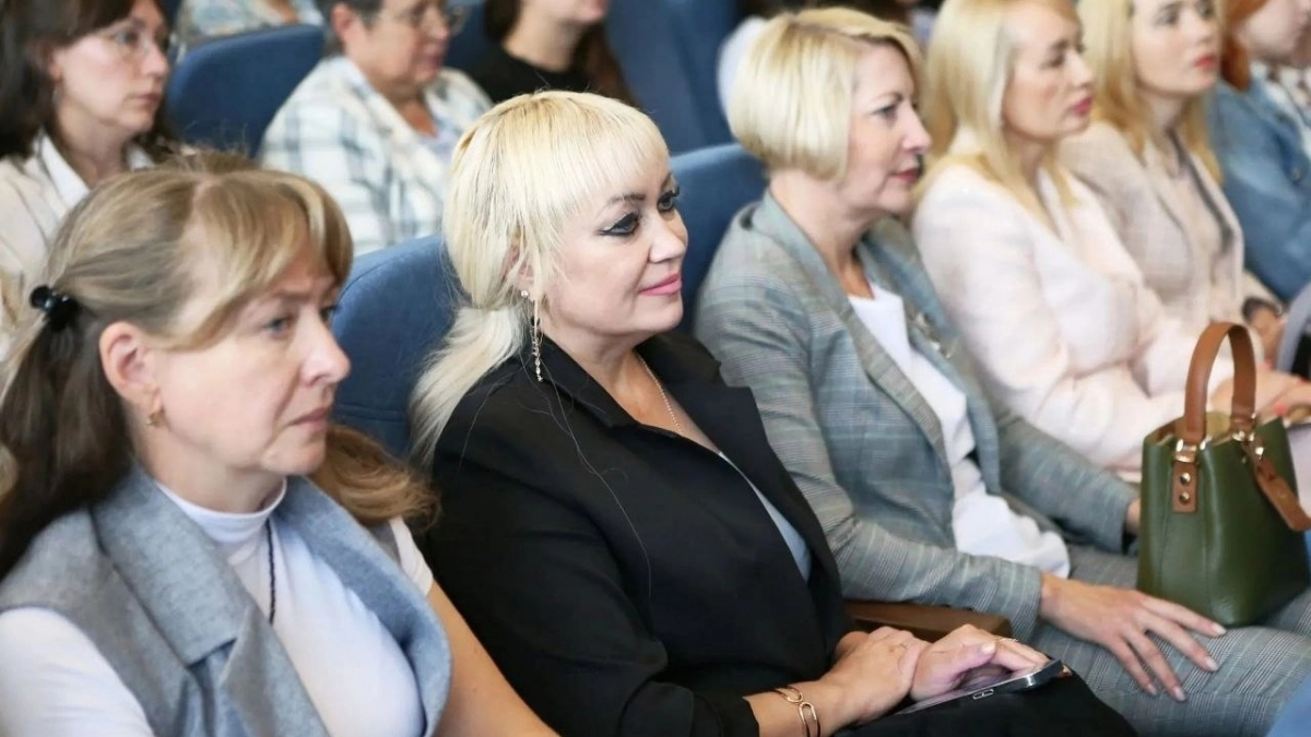 В Дзержинске 450 педагогов обсудили взаимодействие семьи и школы