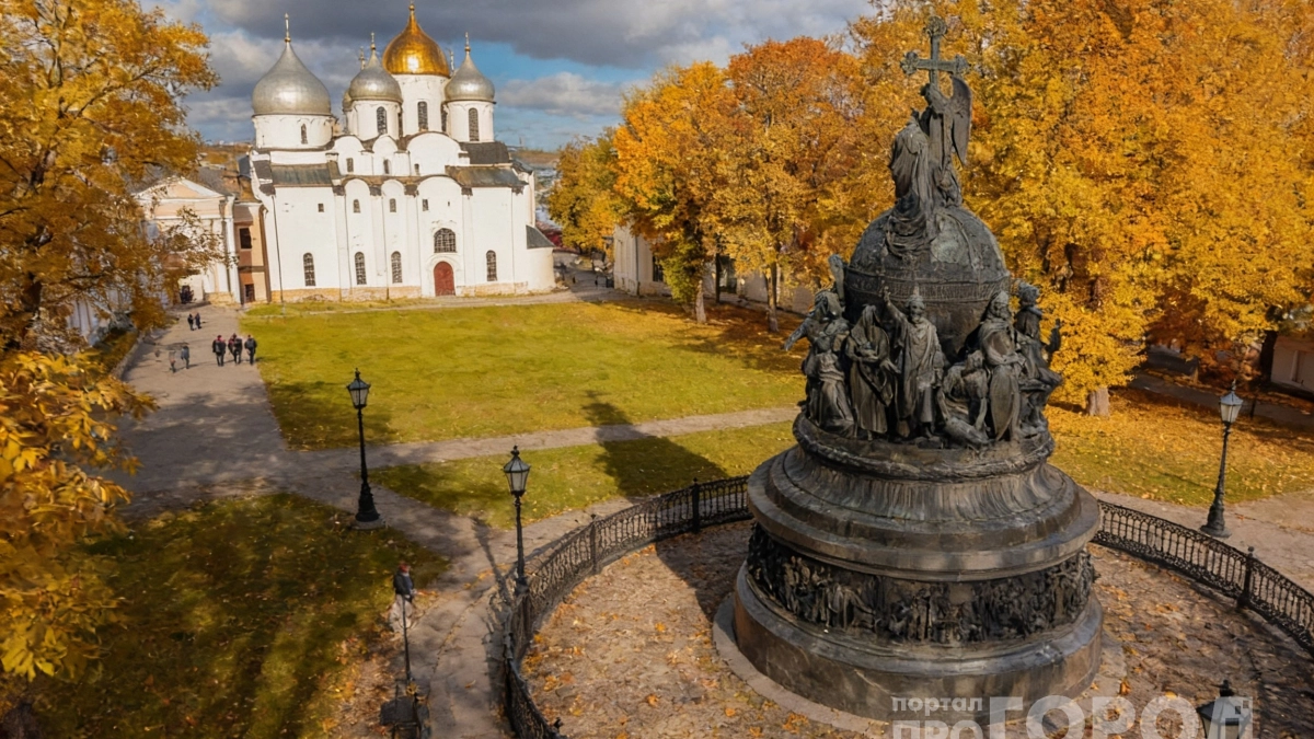 Город, которому больше 1000 лет: древние стены, Софийский собор и одна из главных страниц Руси 