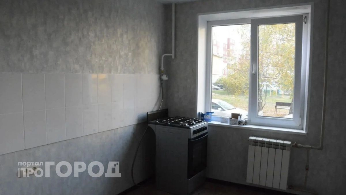 В Дзержинске начали расселять восемь аварийных домов и назвали точные адреса