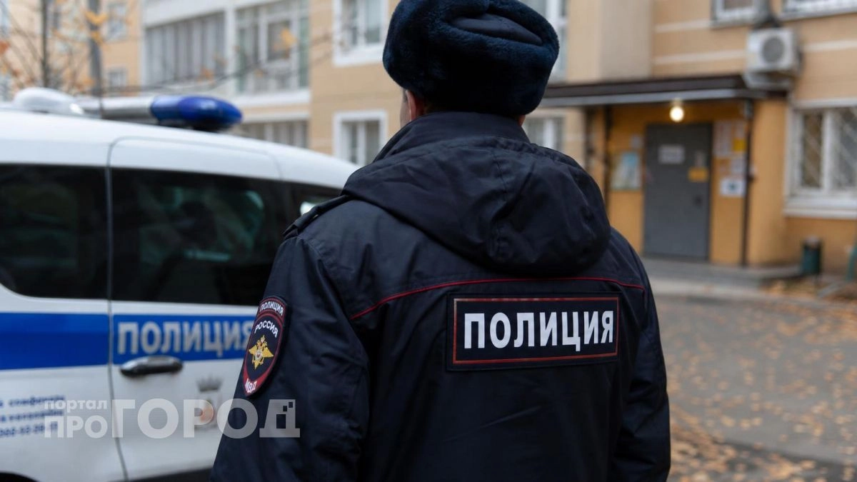 В Дзержинске малознакомый кавалер обчистил шкаф хозяйки, пока та была в ванной