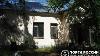 В Дзержинске не смогли продать корпуса бывшей детской больницы № 8 на улице Гайдара